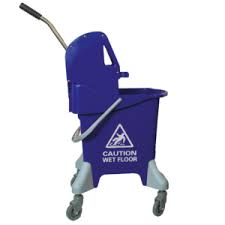 Heavy Duty Kentucky Mop Bucket c/w Wringer MC8088B